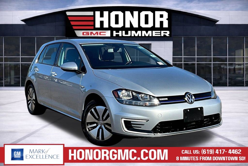 Reflex Silver Metallic 2019 Volkswagen e-Golf SE FWD Hatchback Front-Wheel Drive Automatic