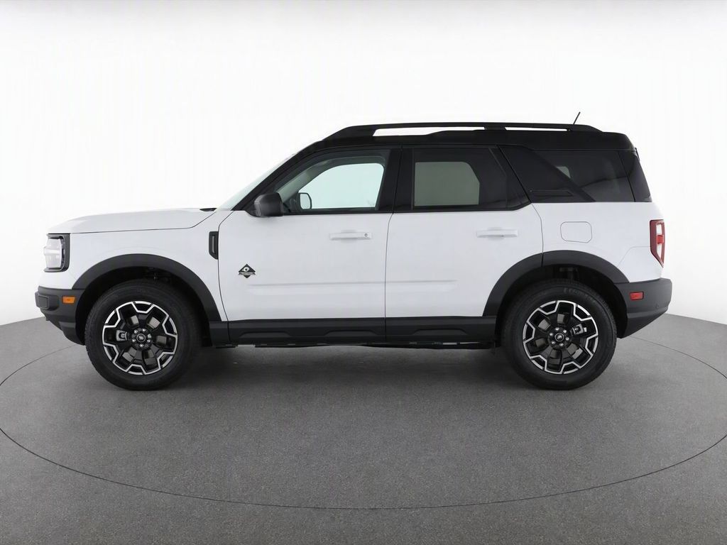 New 2026 Oxford White Ford Outer Banks® image 7