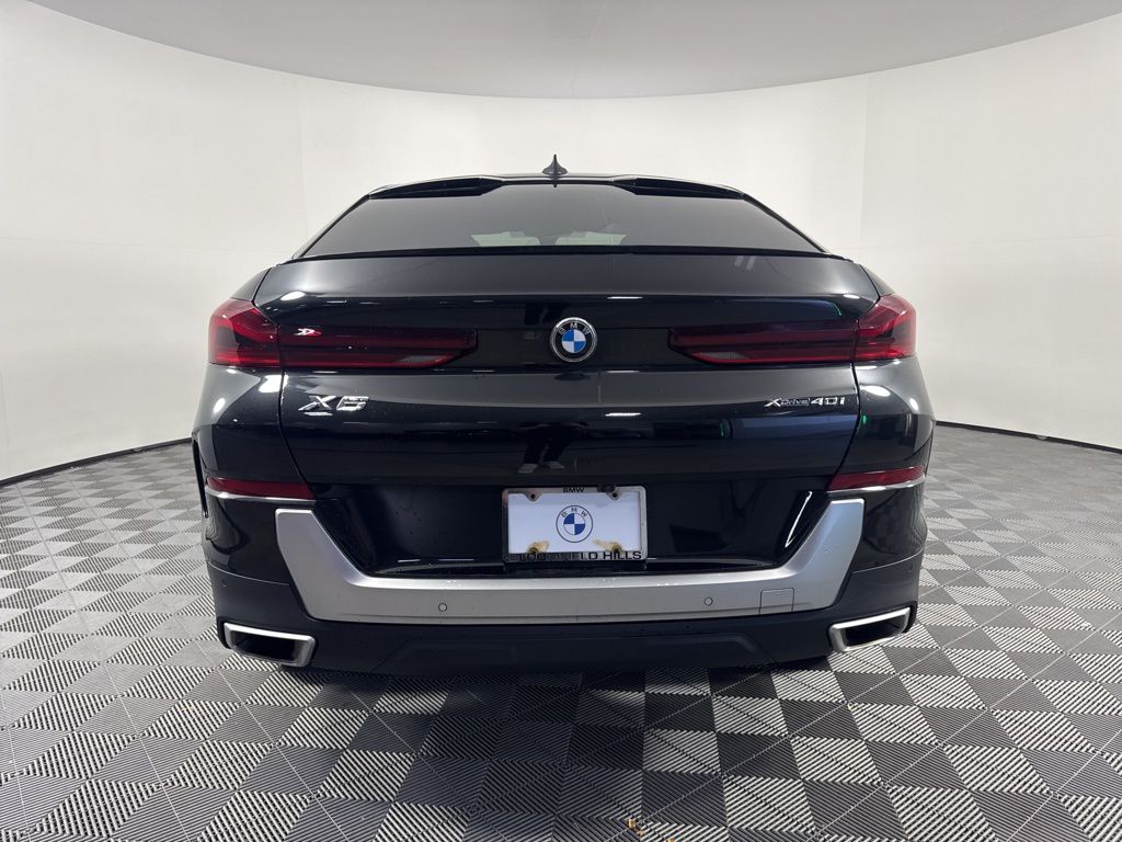 Thumbnail: 2023 BMW X6 - 6