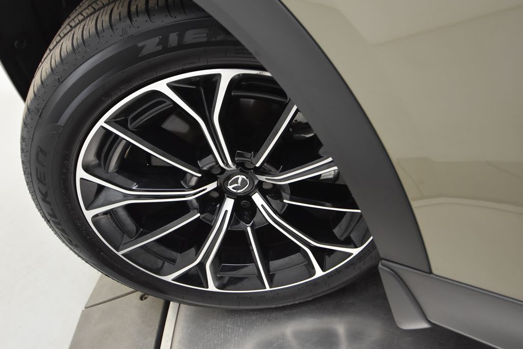 2025 Mazda CX-70 PHEV Premium Plus photo