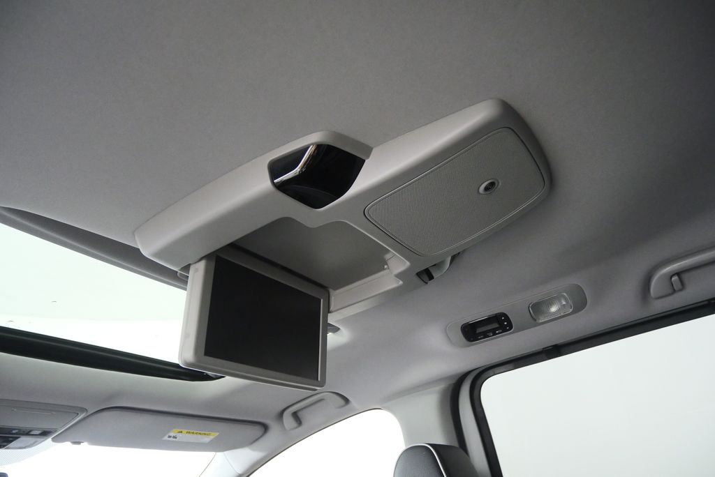 Thumbnail: 2022 Honda Odyssey - 18