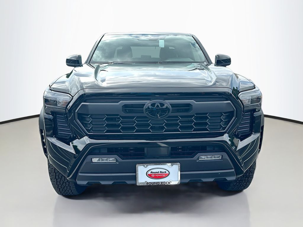 2025 Toyota Tacoma TRD Off-Road 2