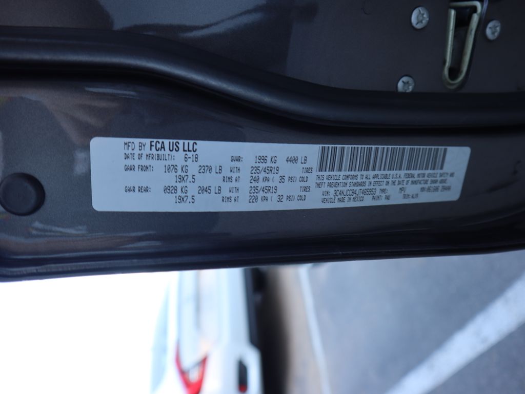 Thumbnail: 2018 Jeep Compass - 19