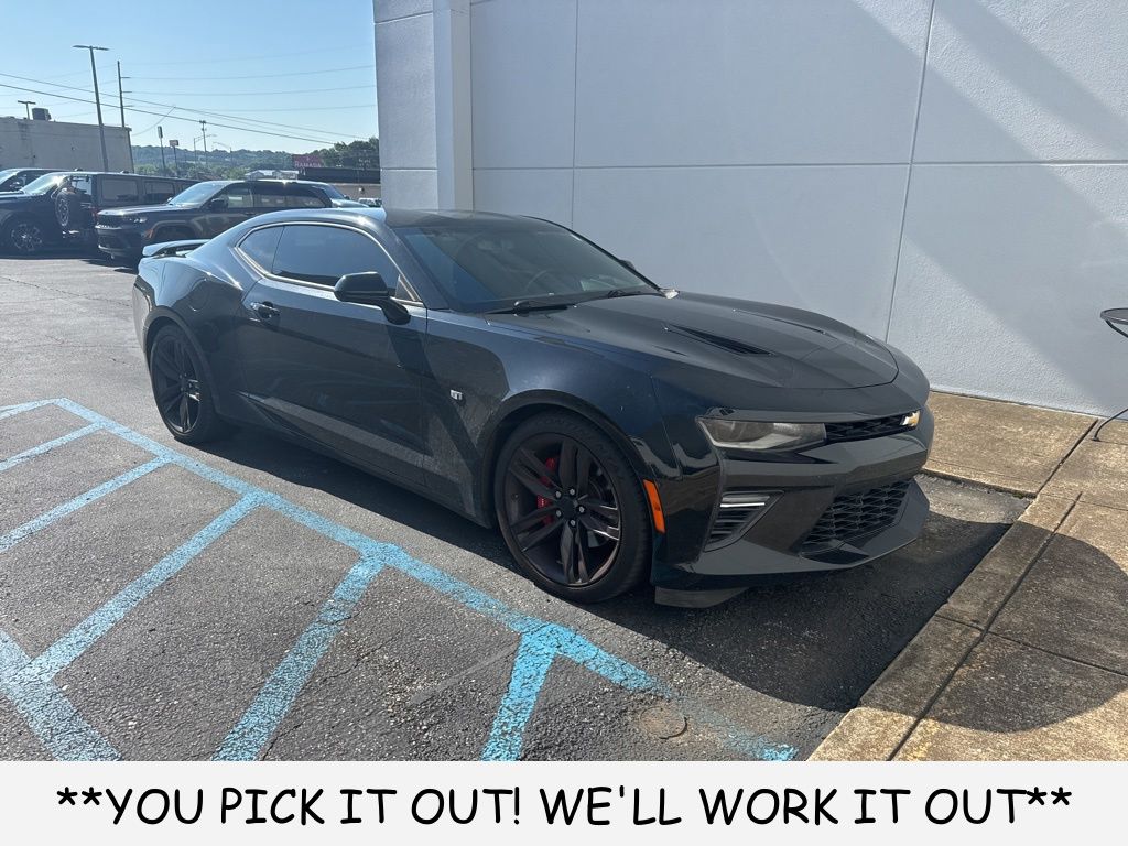2016 Chevrolet Camaro 2SS Coupe RWD