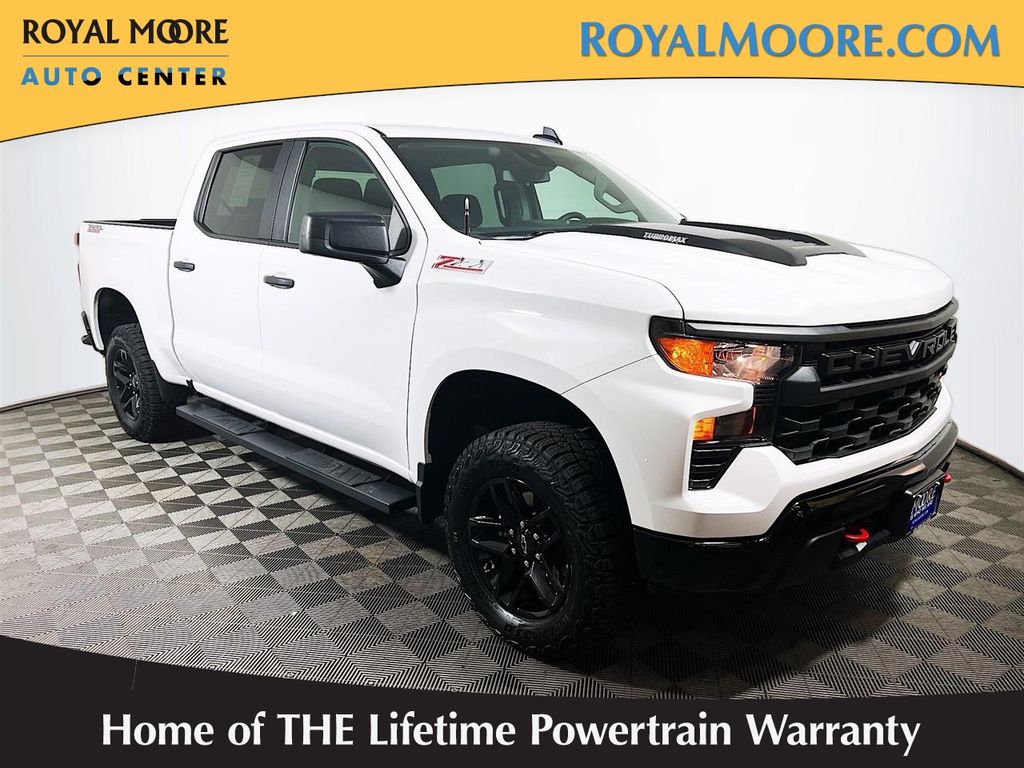 Summit White 2025 Chevrolet Silverado 1500 Pickup Truck Four-Wheel Drive 8-Speed Automatic
