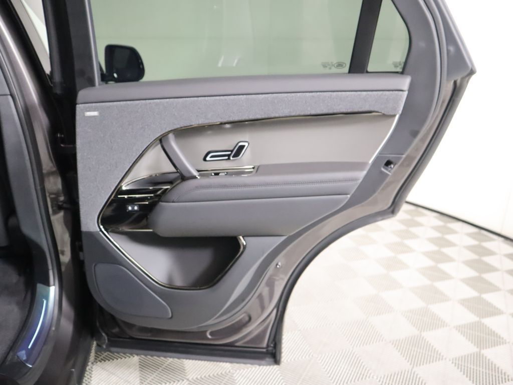 Thumbnail: 2026 Land Rover Range Rover Sport - 29