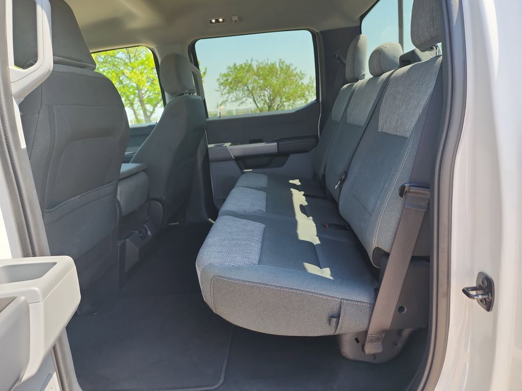 2024 Ford F-350SD XLT photo