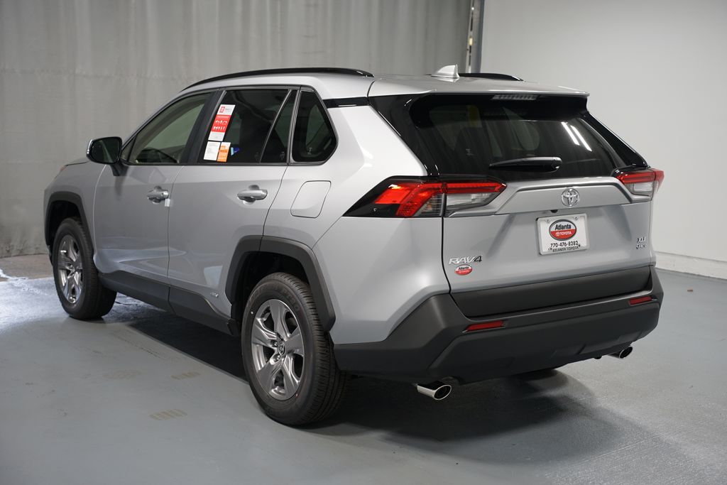 Thumbnail: 2025 Toyota RAV4 - 6