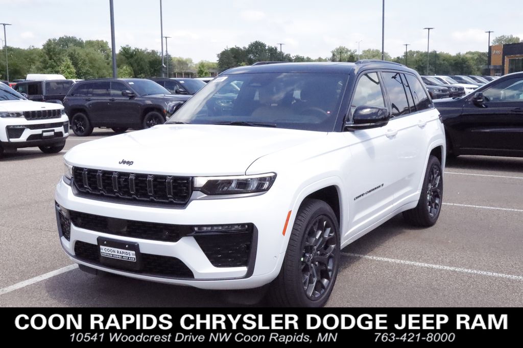 Bright White Clearcoat 2026 Jeep Grand Cherokee Summit 4WD SUV / Crossover Four-Wheel Drive 8-Speed Automatic
