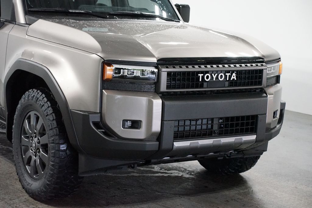 2025 Toyota Land Cruiser  4