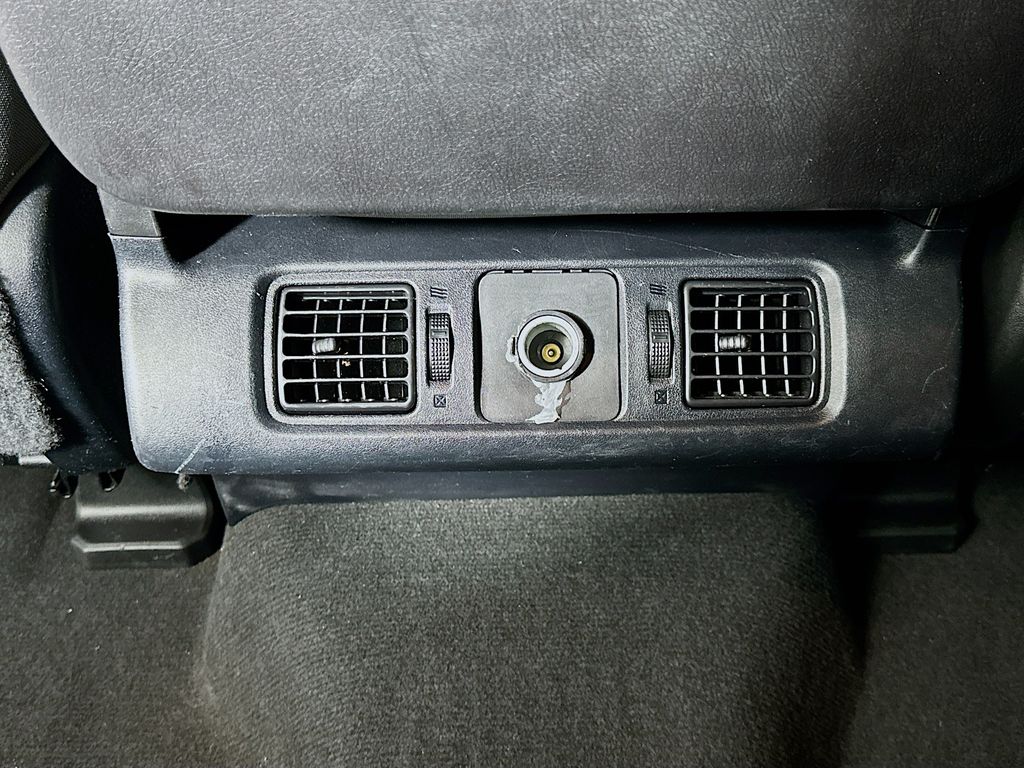 Thumbnail: 2015 Toyota Tundra - 24