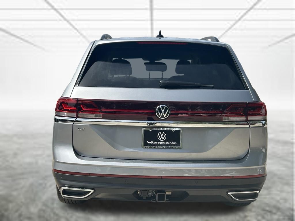 New 2026 Silver Mist Metallic Volkswagen 2.0T SE w/Technology image 3