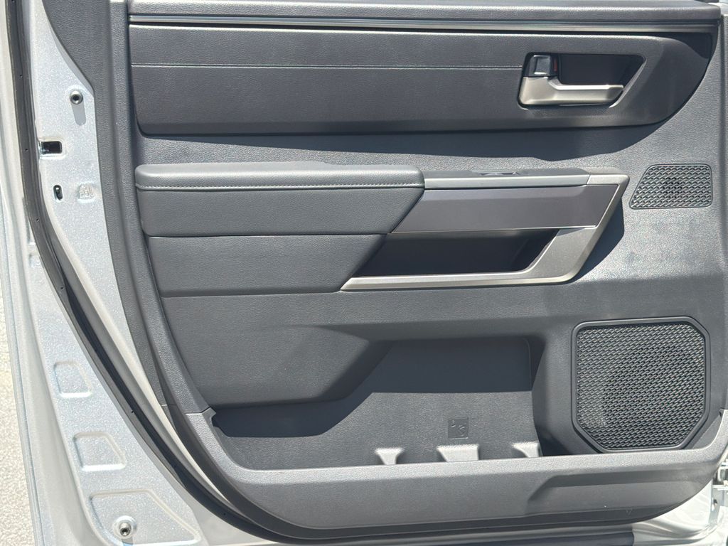 2026 Toyota Tundra SR5 - Photo 20