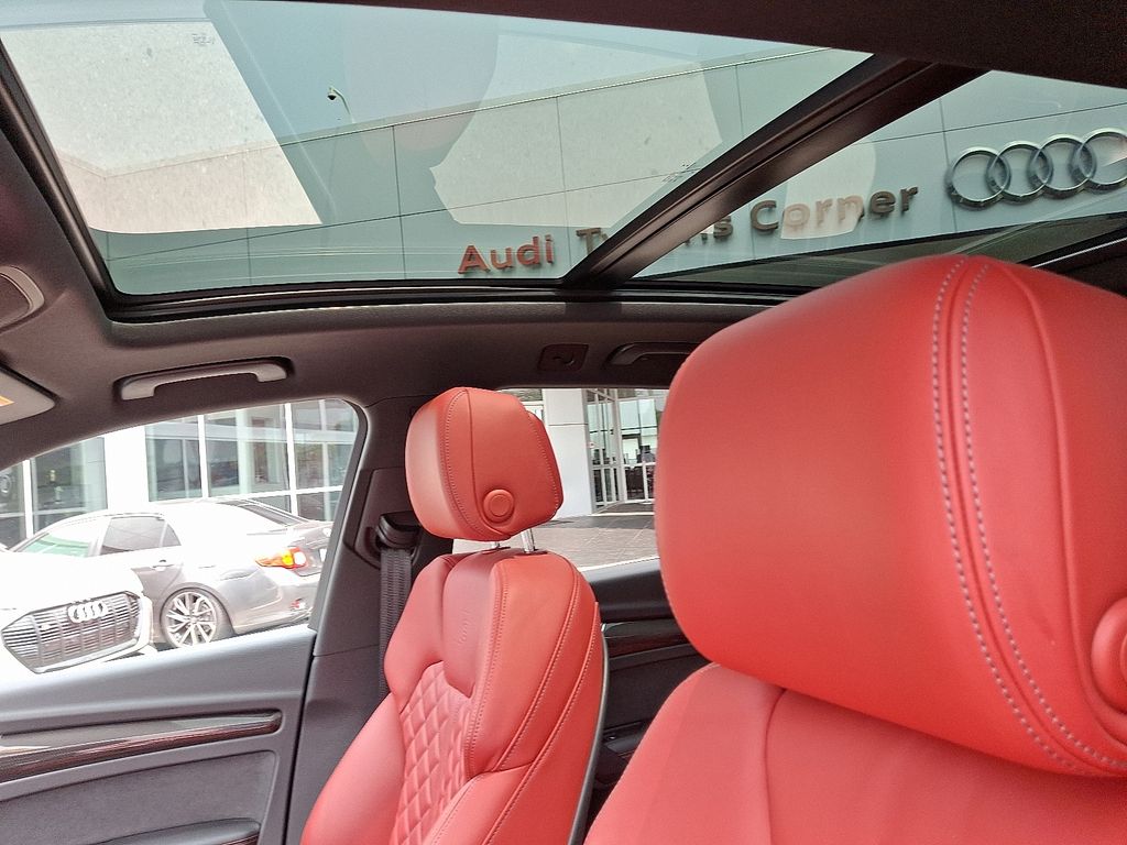 2022 Audi SQ5 Prestige 14
