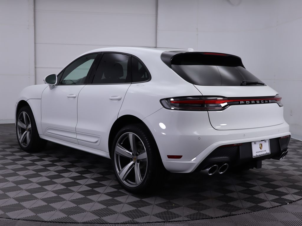 2024 Porsche Macan  7