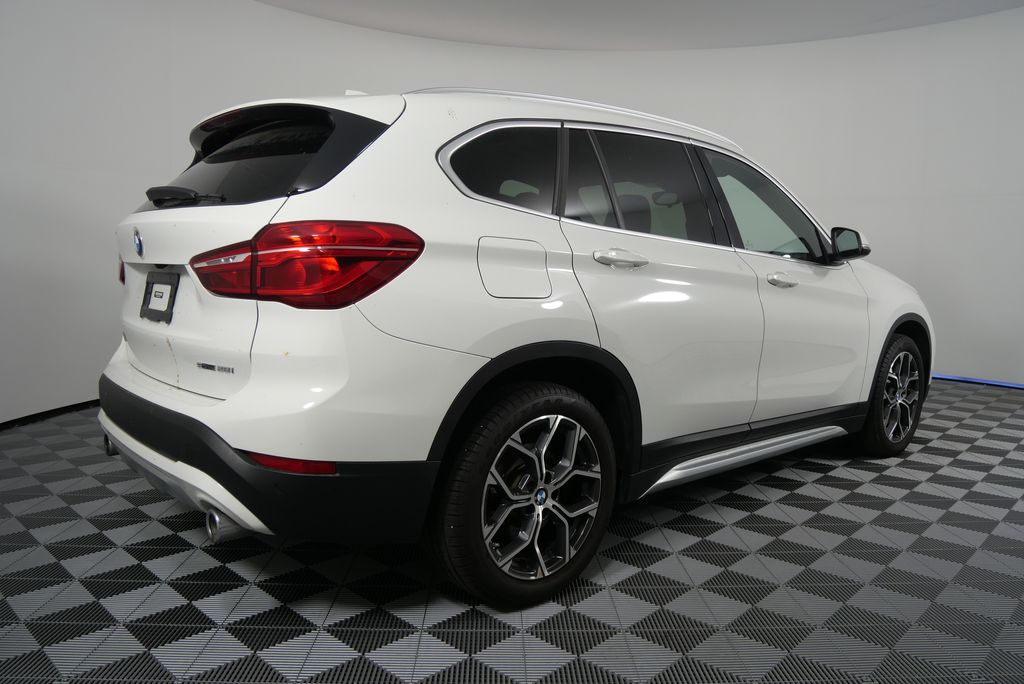 2021 BMW X1 sDrive28i 4