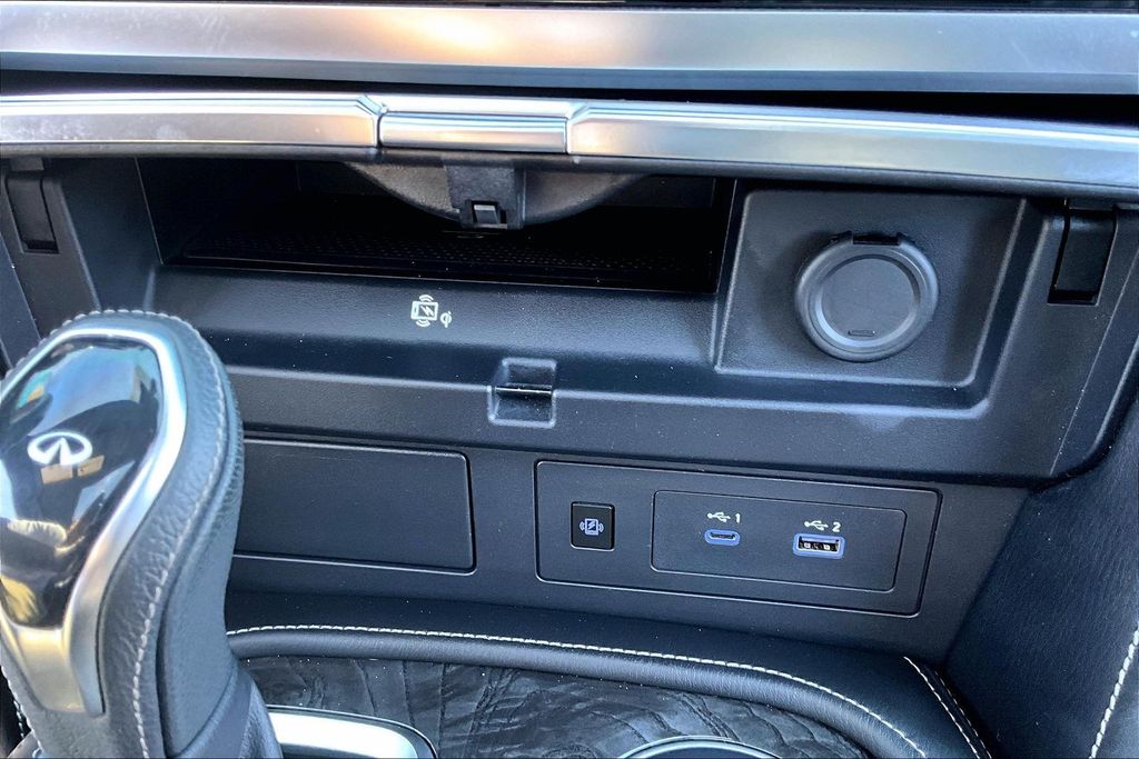Used 2024 Infiniti QX80 SUV