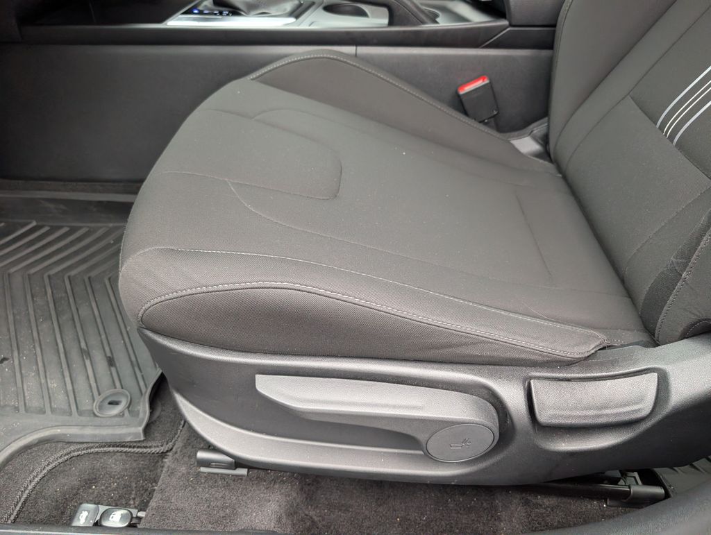Used 2023 Hyundai Elantra Sedan
