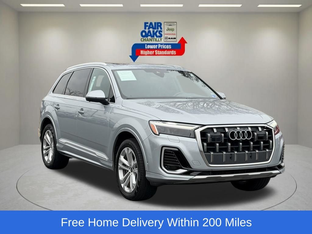 Satellite Silver Metallic 2025 Audi Q7 quattro Premium Plus 55 TFSI SUV / Crossover All-Wheel Drive 8-Speed Automatic