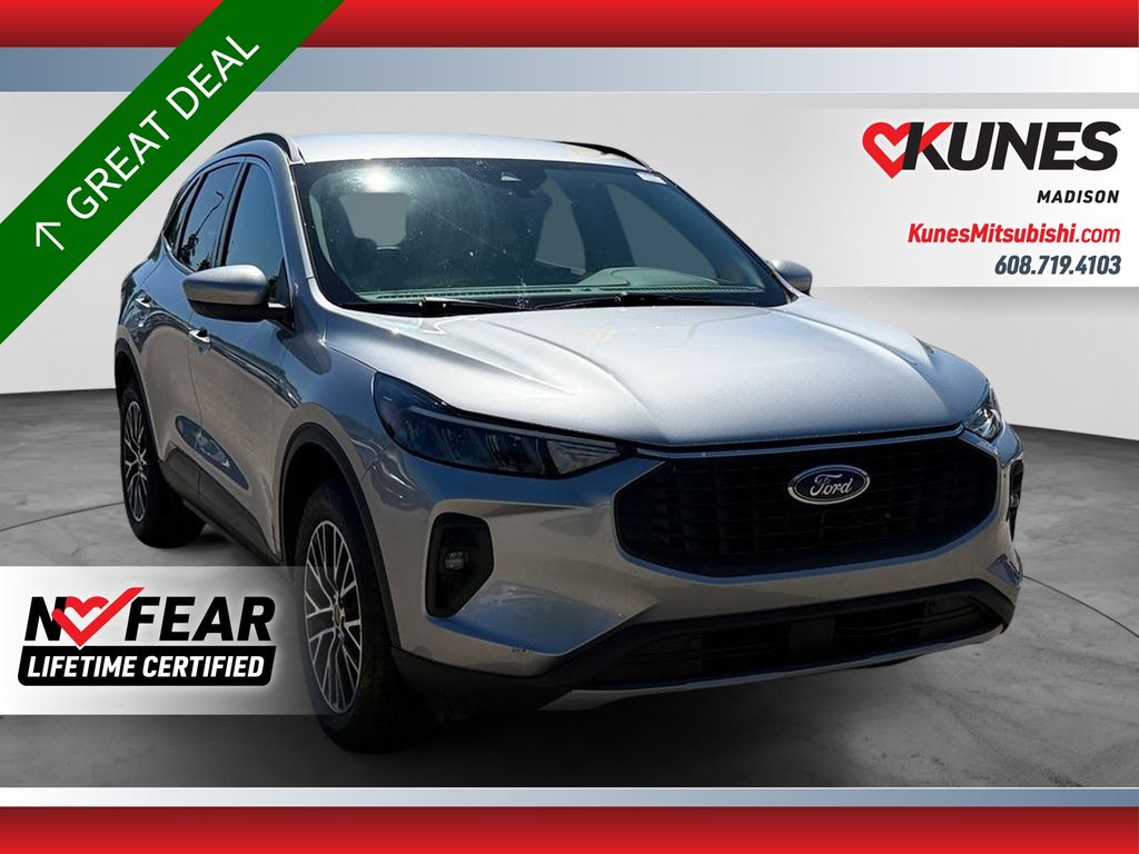Silver 2024 Ford Escape Hybrid Plug-in SUV / Crossover Front-Wheel Drive Continuously Variable Transmission