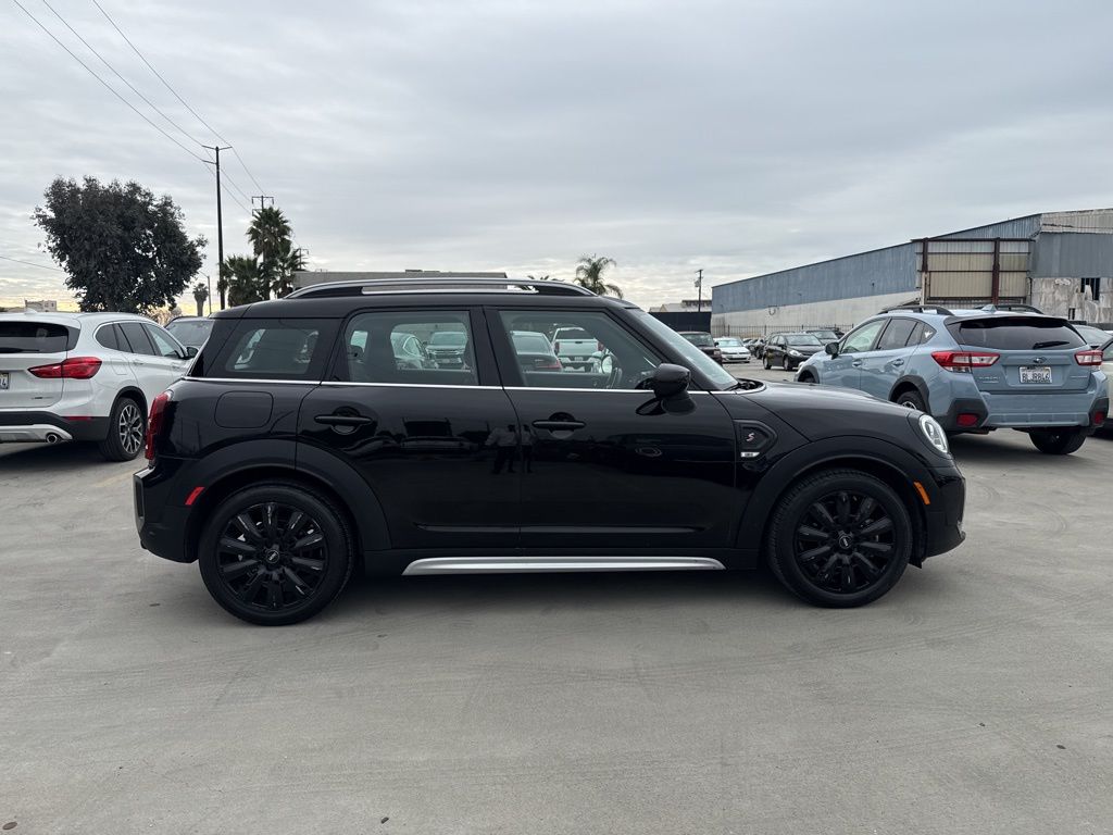 2022 MINI Cooper S Countryman Signature 4