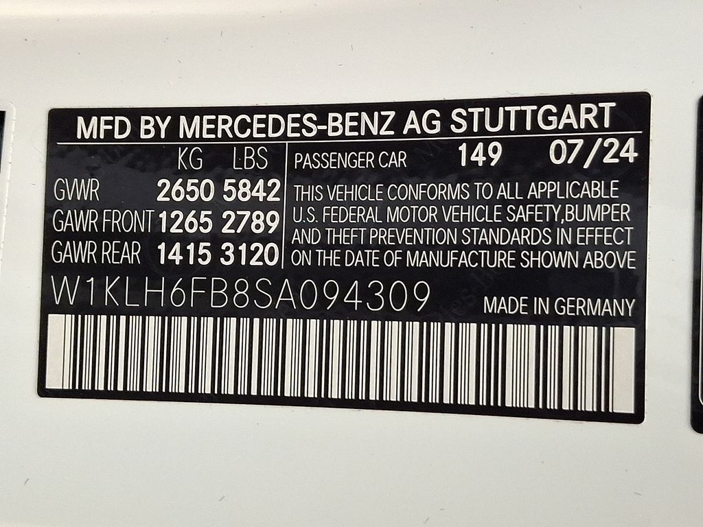 Thumbnail: 2025 Mercedes-Benz E-Class - 28