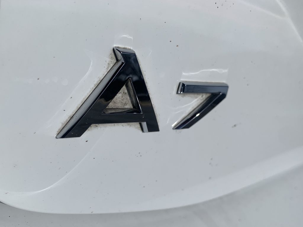 Thumbnail: 2020 Audi A7 - 8