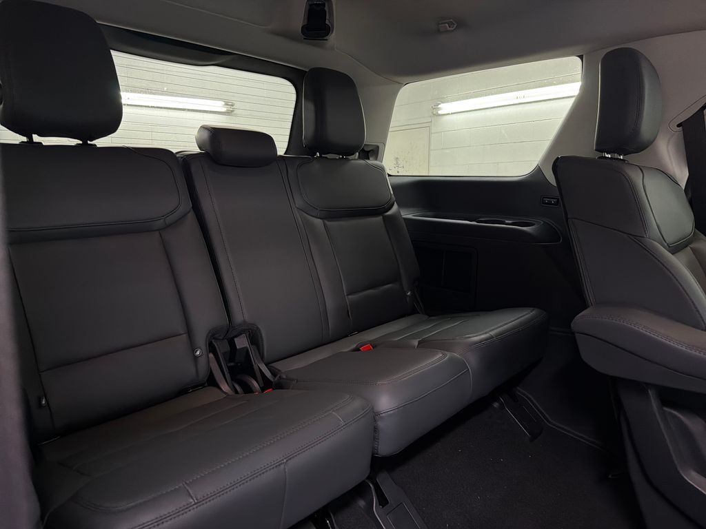 New 2026 Gray Ford Active image 30