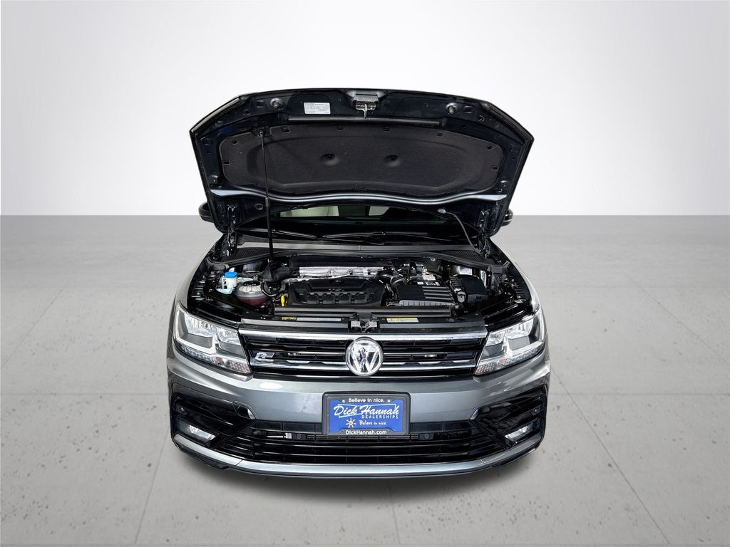 2021 Volkswagen Tiguan 2.0T SE R-Line Black