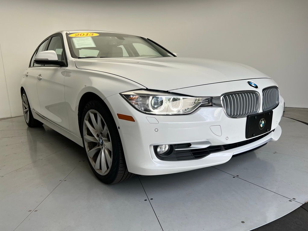 Thumbnail: 2013 BMW 3 Series - 2