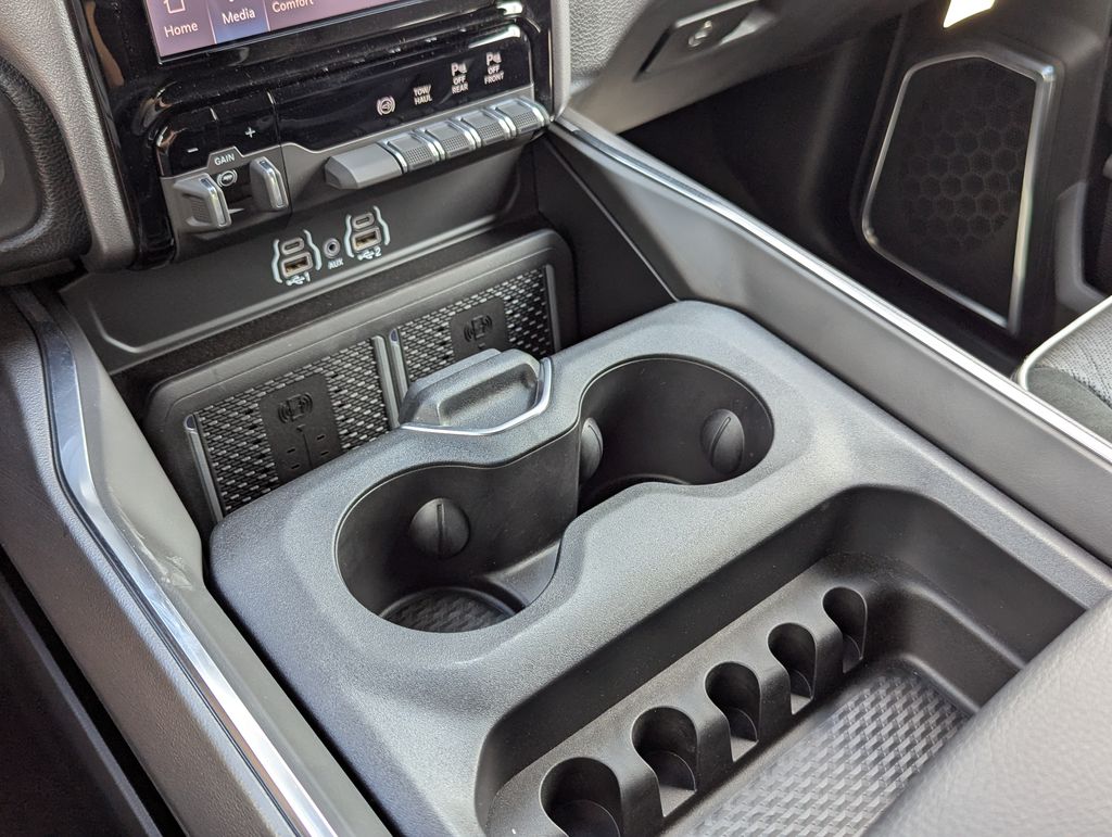 New Car 2025 Ram 2500  Laramie For Sale Under $80,000 In Taylor, Texas