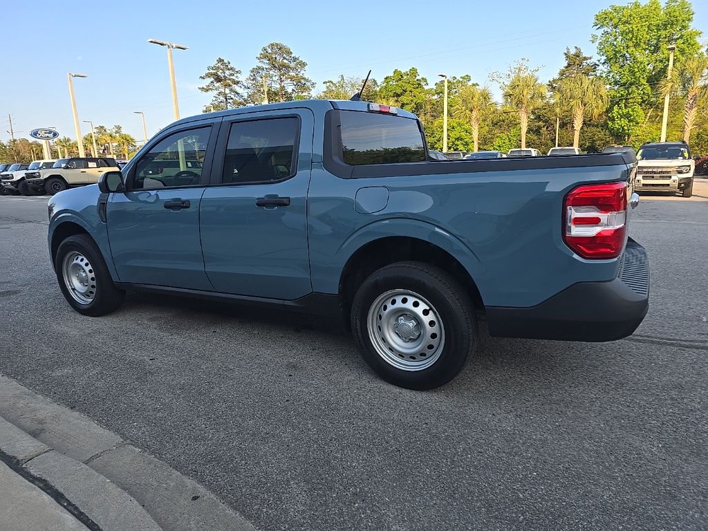 2022 Ford Maverick XL