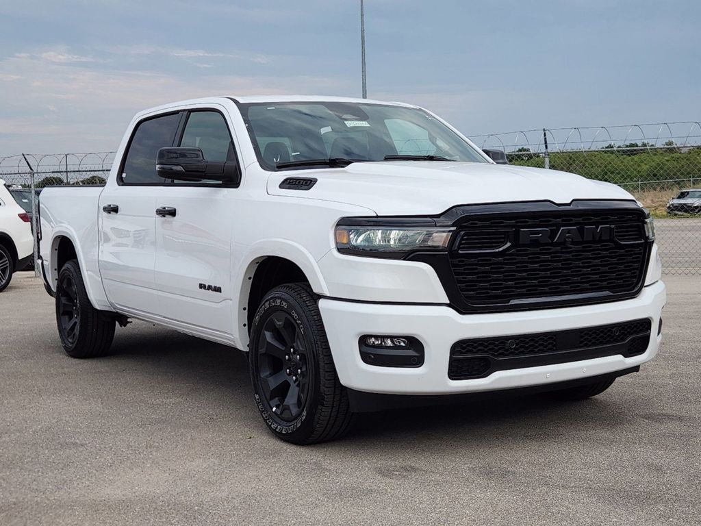 2025 Ram 1500 Big Horn/Lone Star 2