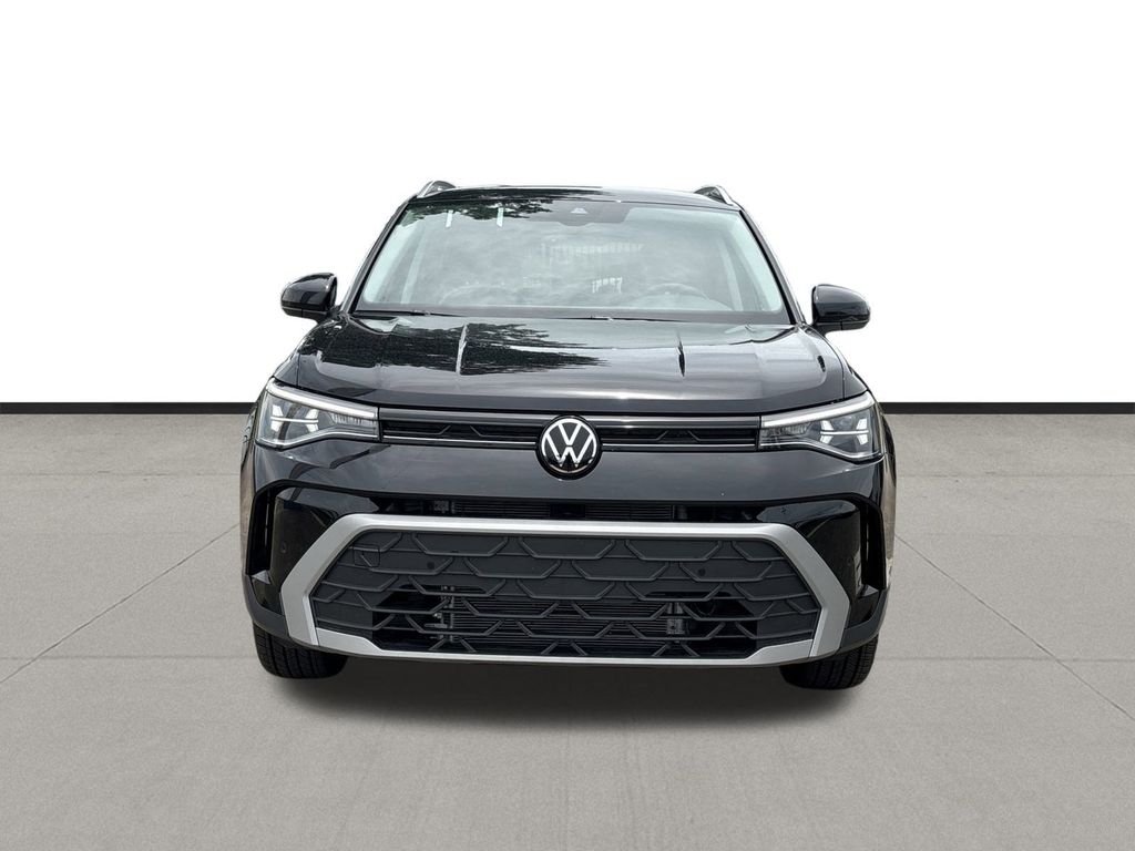 New 2025 Deep Black Volkswagen 1.5T SE image 2