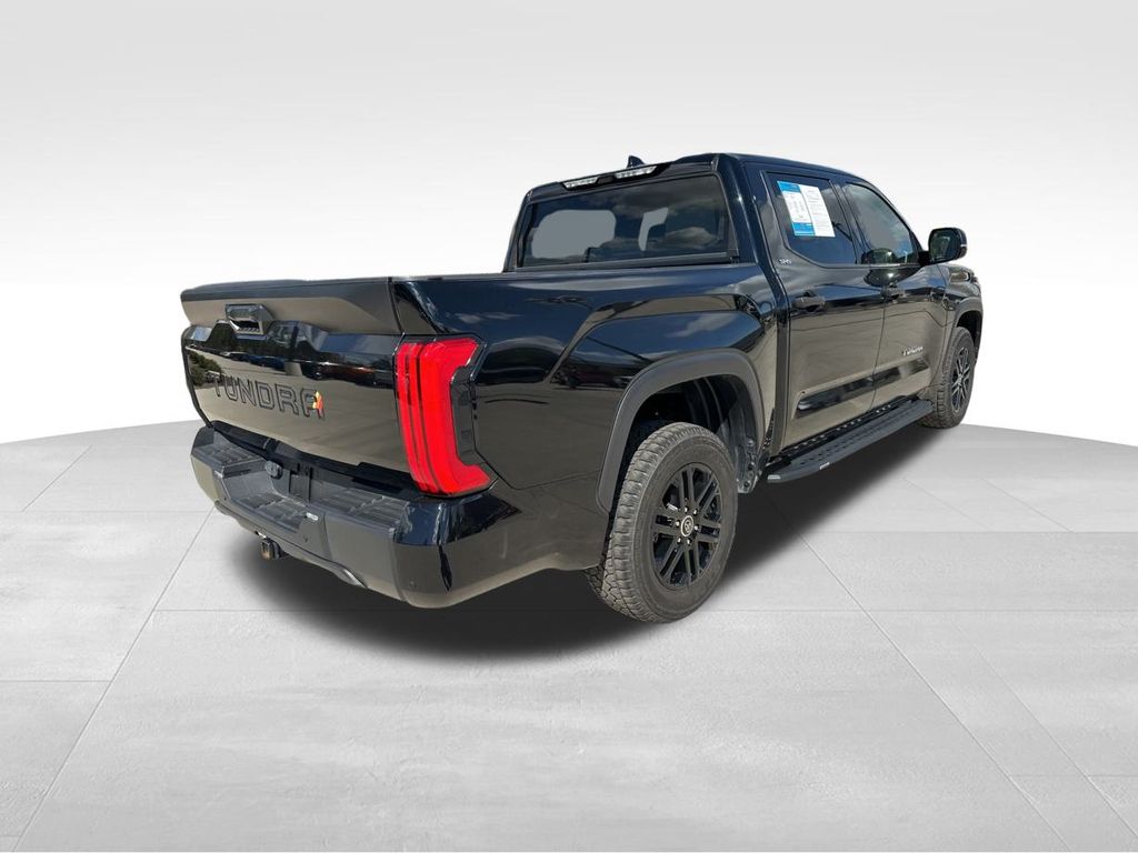 2022 Toyota Tundra SR5 8