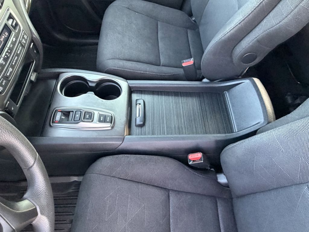 used 2022 Honda Pilot car, priced at $20,394