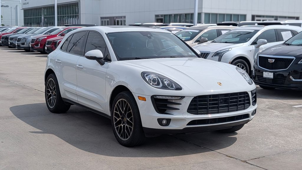 2018 Porsche Macan S White at Ultimate Motorsports