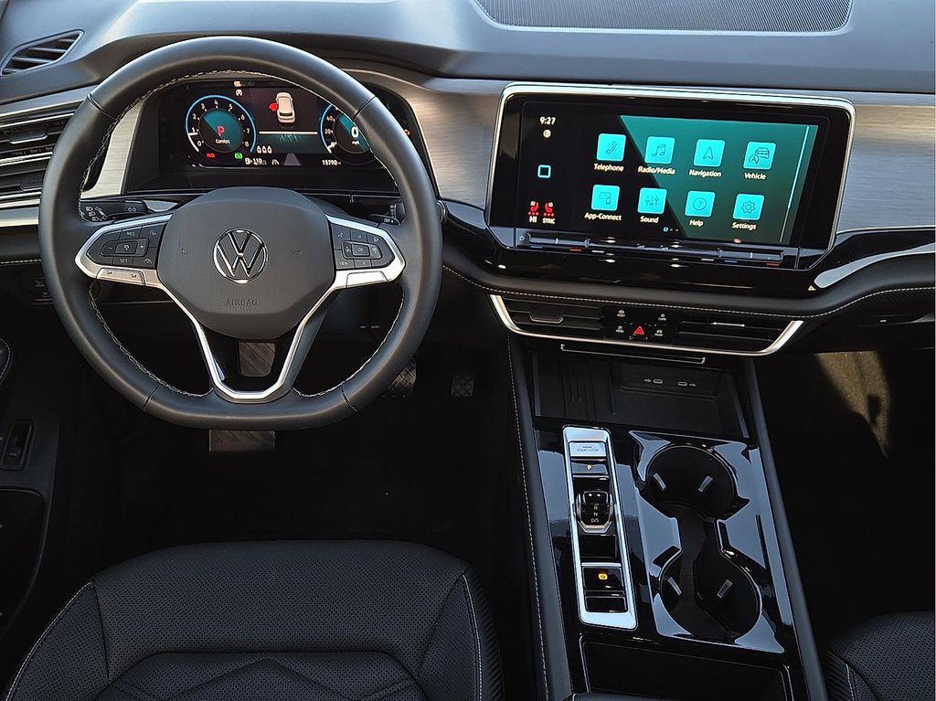 Used 2025 Volkswagen Atlas Cross Sport For Sale in Farmington, AR