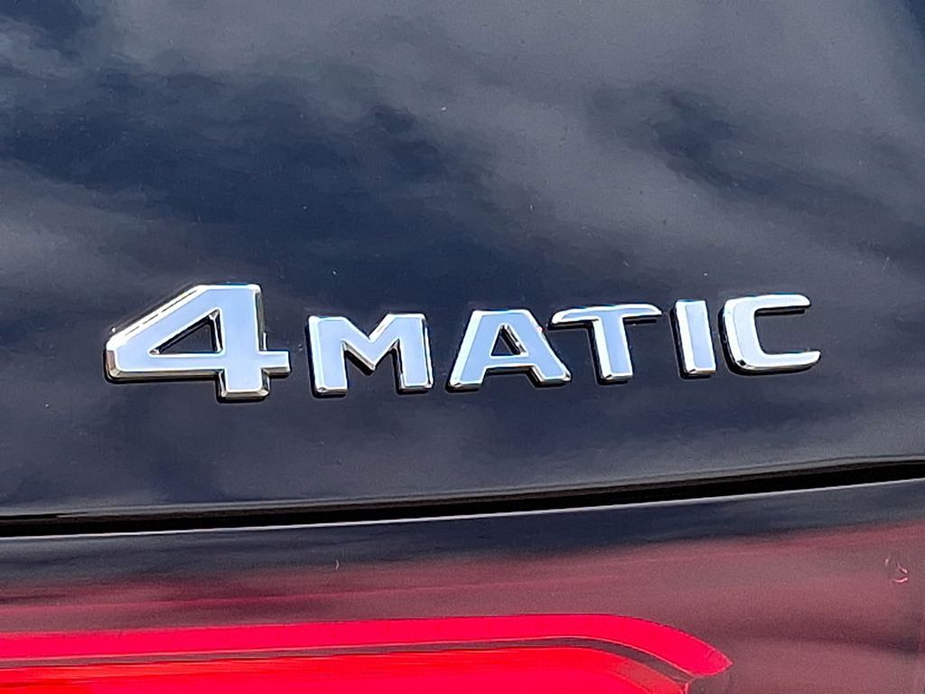 Thumbnail: 2025 Mercedes-Benz GLC - 25