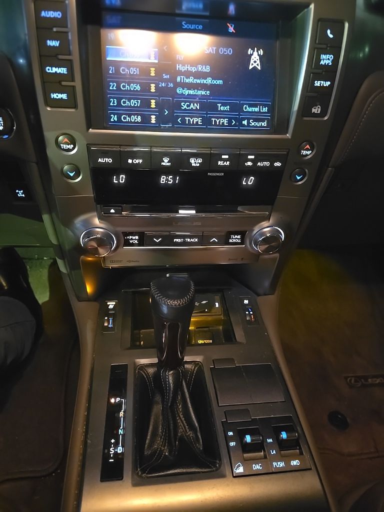 Thumbnail: 2015 Lexus GX - 14