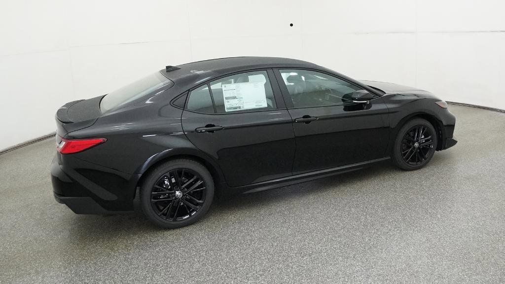 Thumbnail: 2026 Toyota Camry - 31