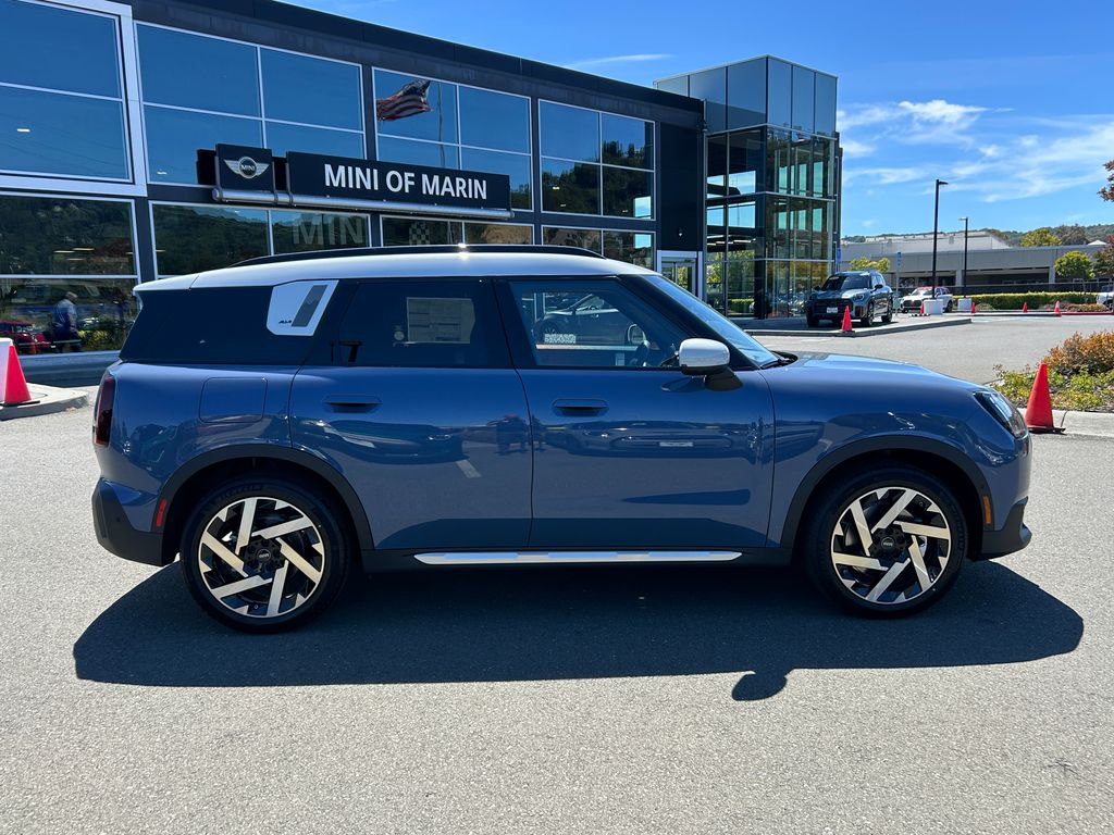 Thumbnail: 2025 MINI Cooper Countryman - 6
