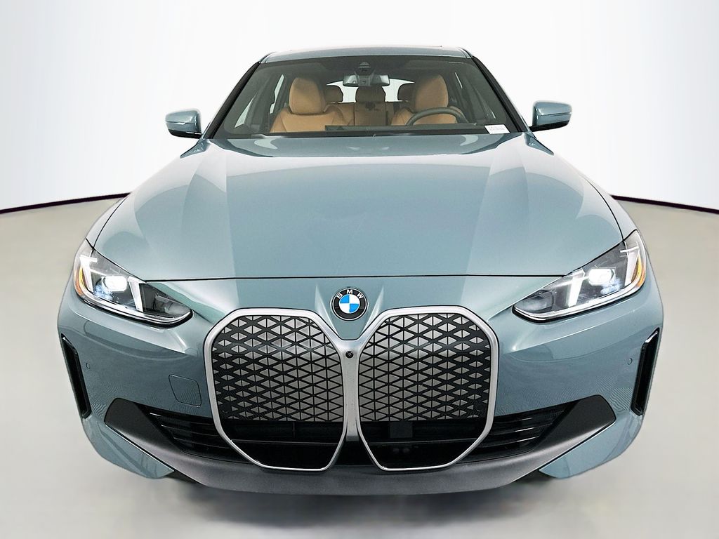 Thumbnail: 2026 BMW i4 - 2