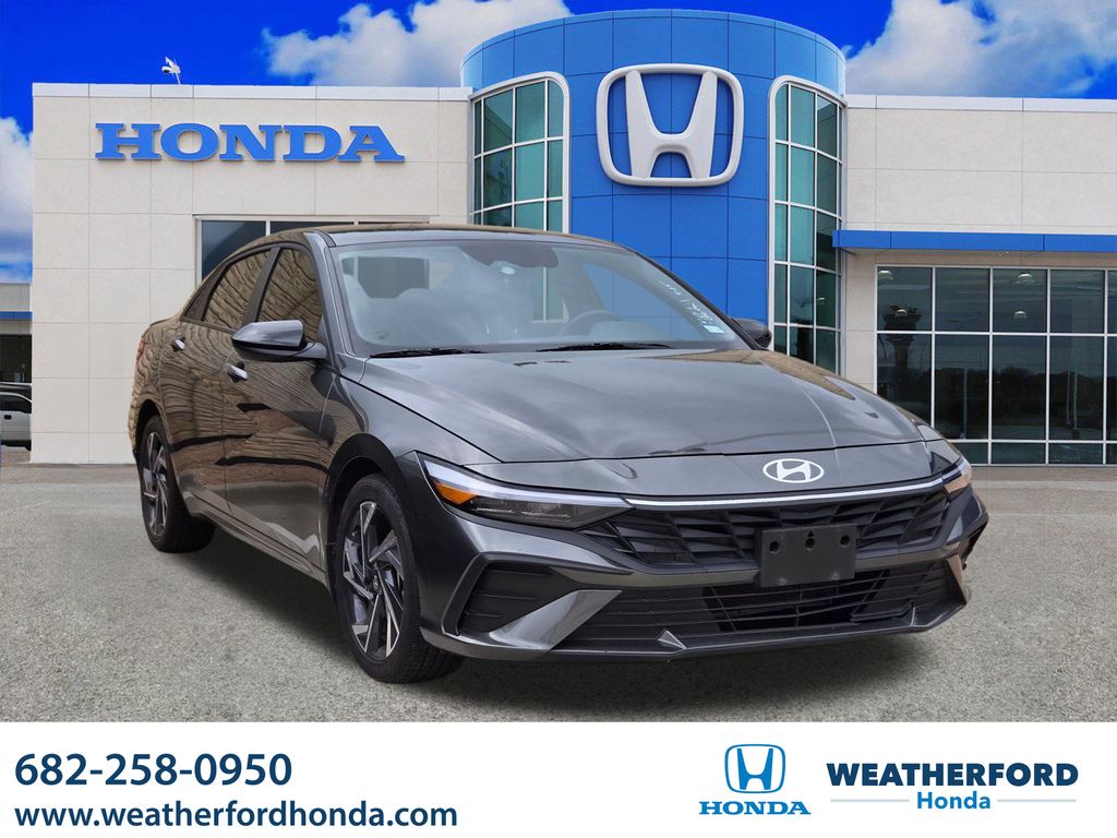 2025 Hyundai Elantra SEL