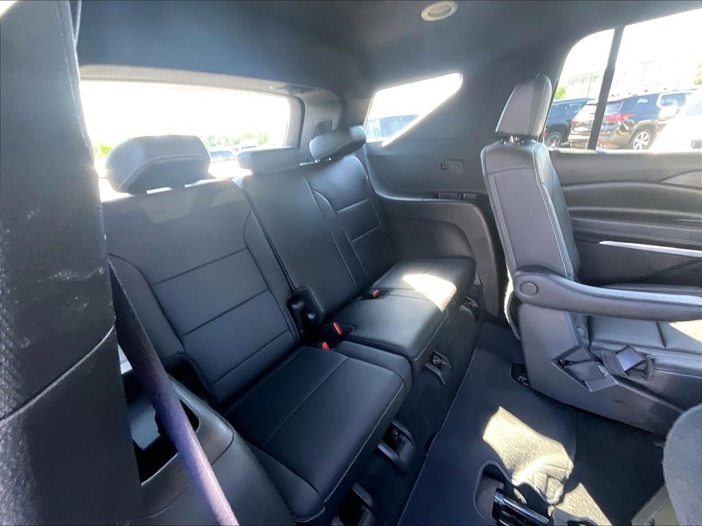 2024 Chevrolet Traverse — photo 17