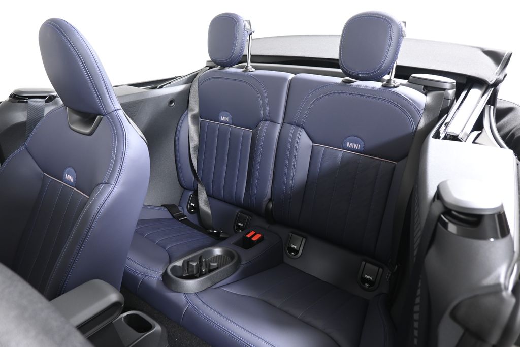 Thumbnail: 2026 MINI Cooper - 29