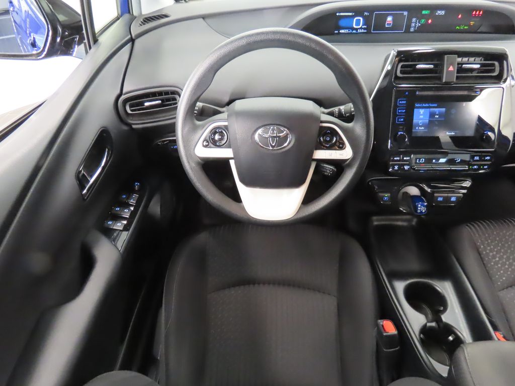 Thumbnail: 2017 Toyota Prius - 16