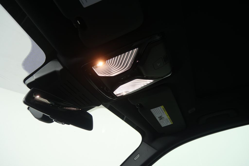 Thumbnail: 2026 BMW X5 - 20