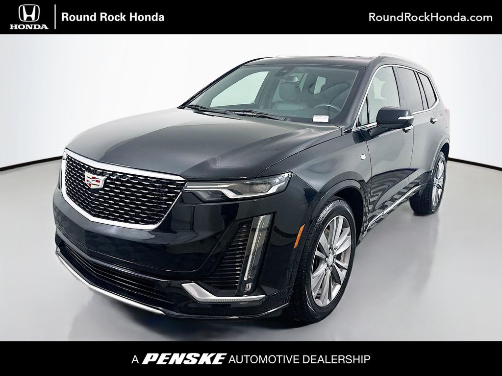 Thumbnail: 2022 Cadillac XT6 - 1