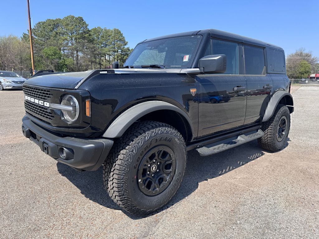 View vehicle photo 3